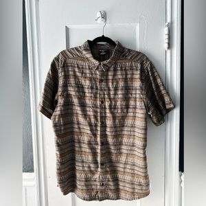 Sherpa Adventure Gear Button Down